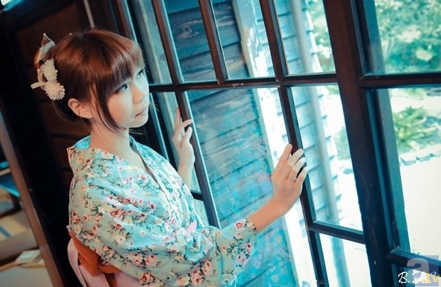 《超级小不点》热血沸腾地战斗，小小的昆虫也有着很强大的力量“